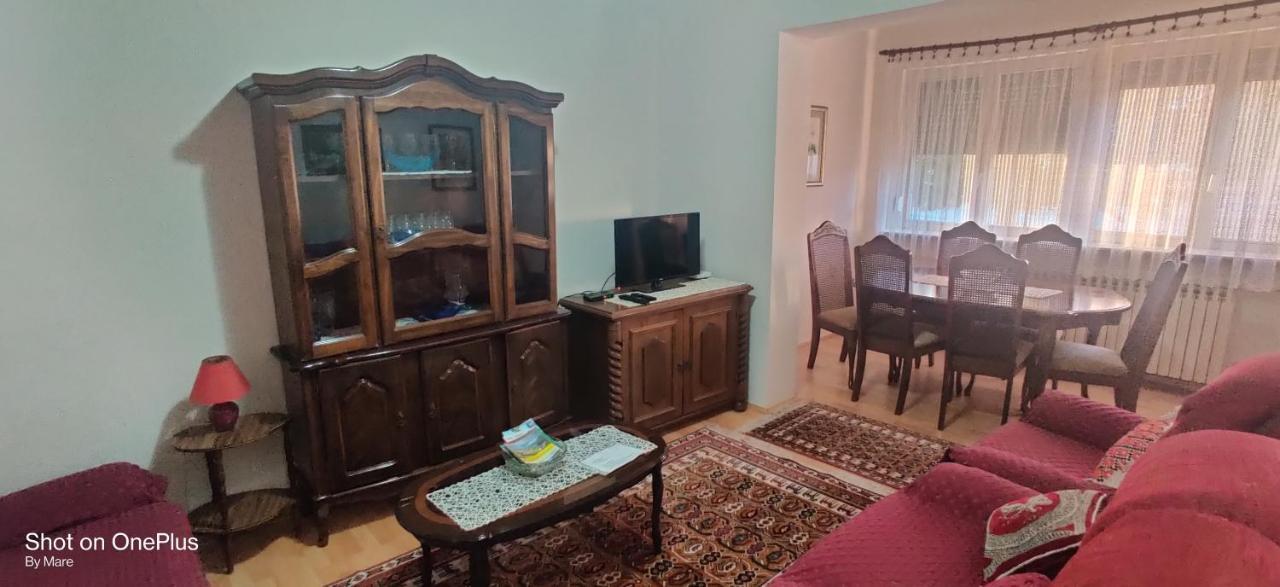 Apartman "Dom Stankovica" Пірот Екстер'єр фото